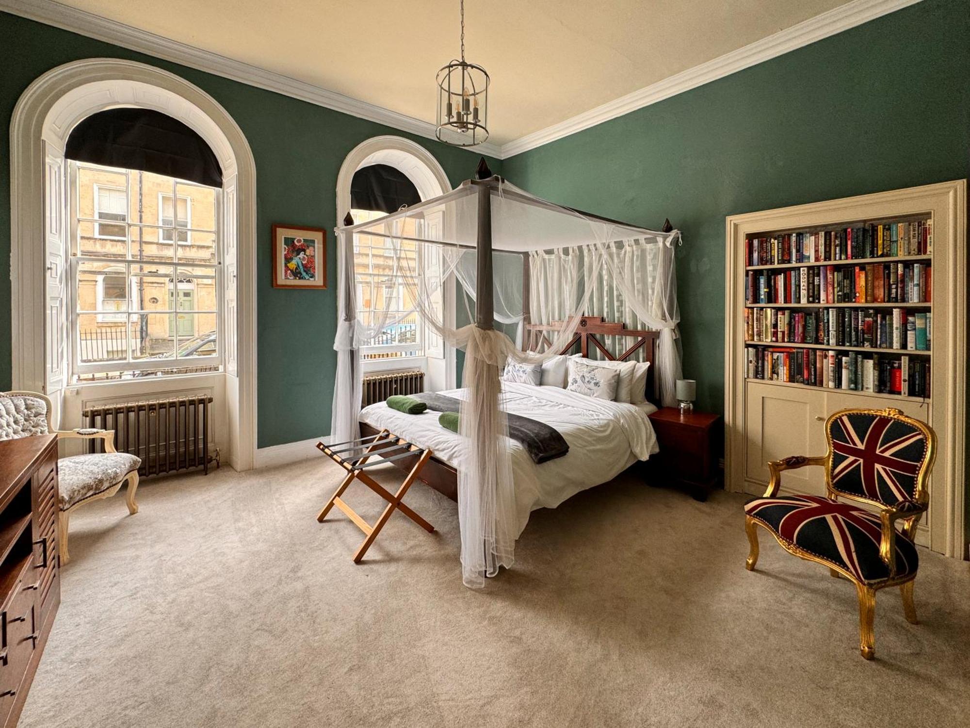 The Pickwick House 2 Bedroom Free Parking Bath Eksteriør billede